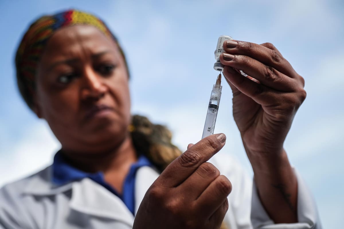 Dengue y gripe aviar como los mayores retos en América, según la OPS