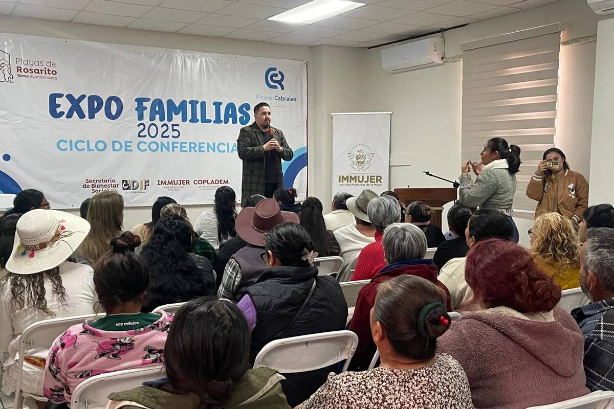 Realizan Expo Familias 2025