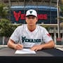 Venados de Mazatlán firma al prospecto de 15 años Nelson Escalante, quien ya lanza a 92 millas por hora