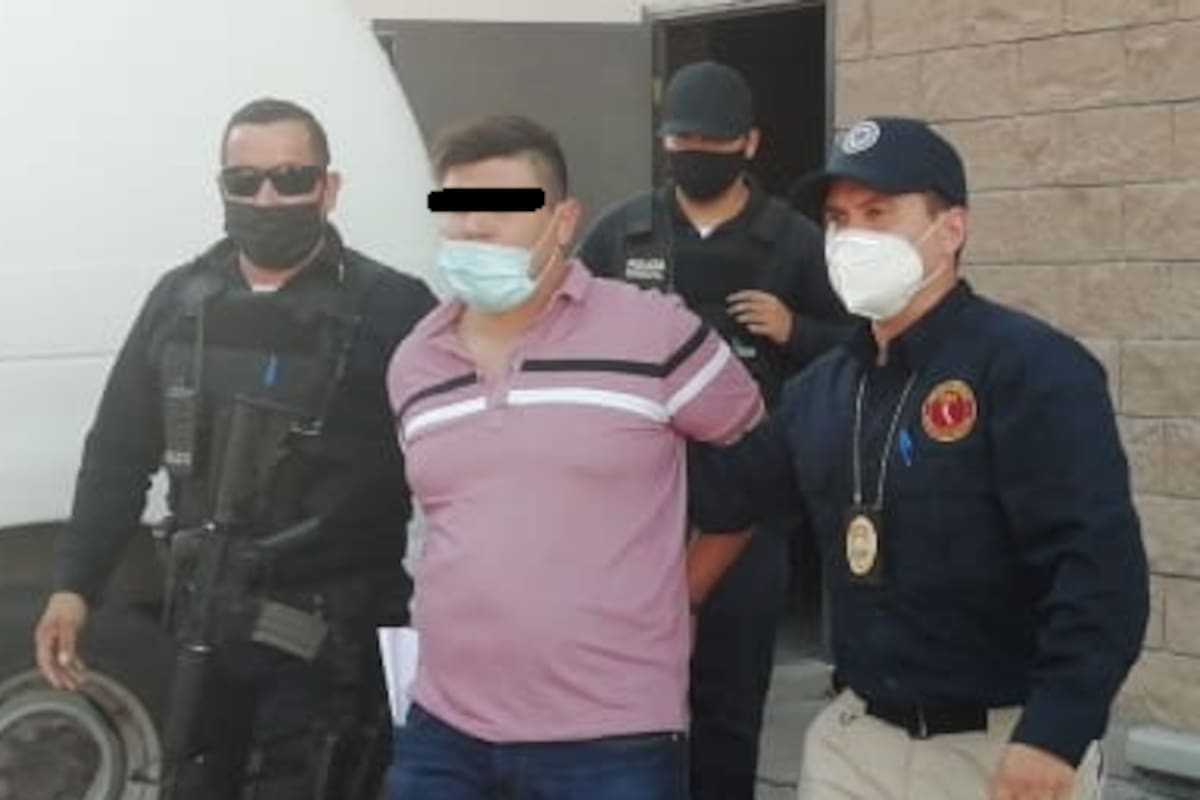 Recuperan auto robado en Estados Unidos tras infracción