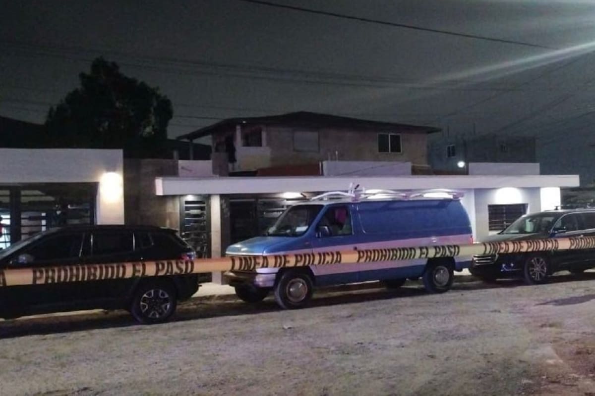 Balean camioneta en la colonia Cuauhtémoc de Ensenada