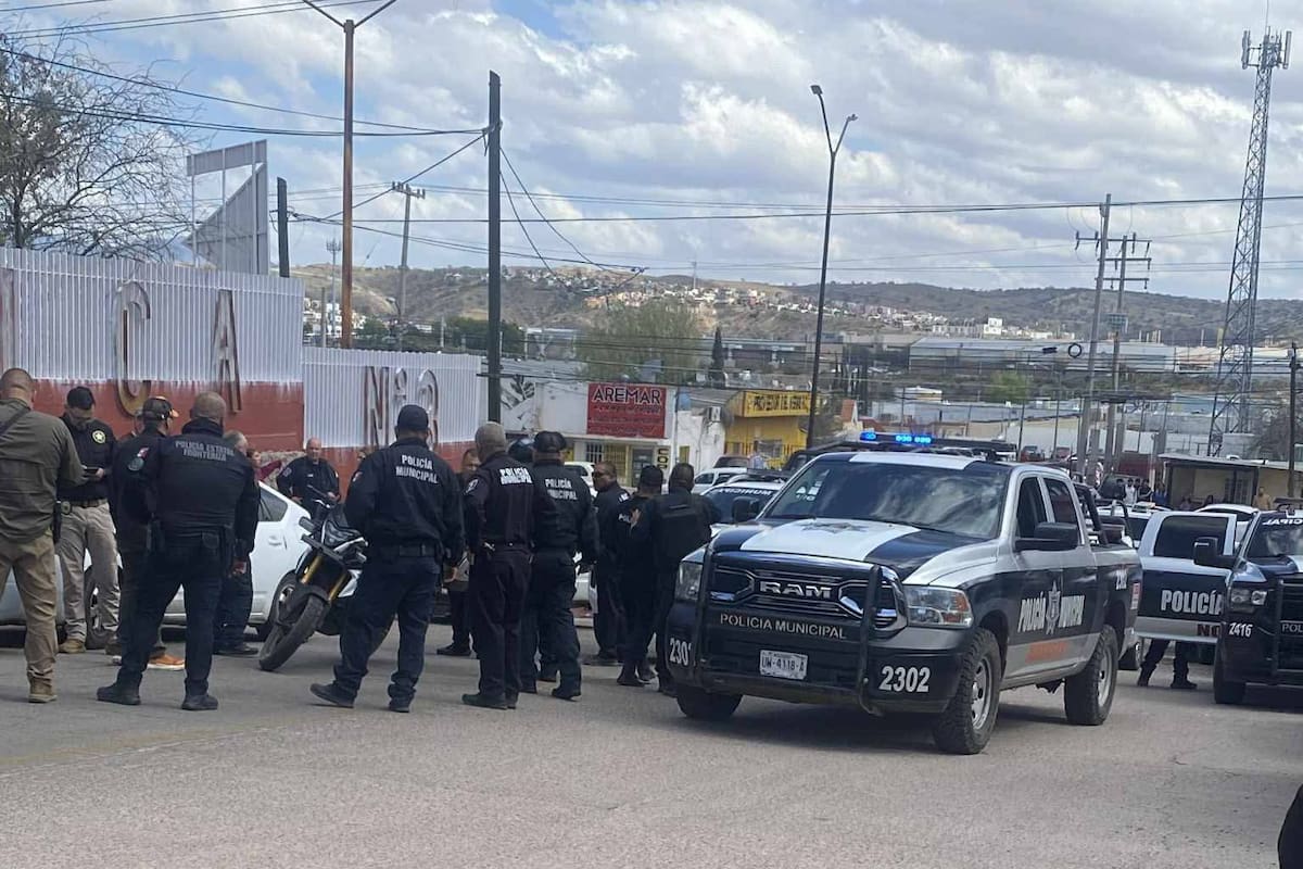 Detonan arma de fuego fuera de la Escuela Secundaria Técnica 3