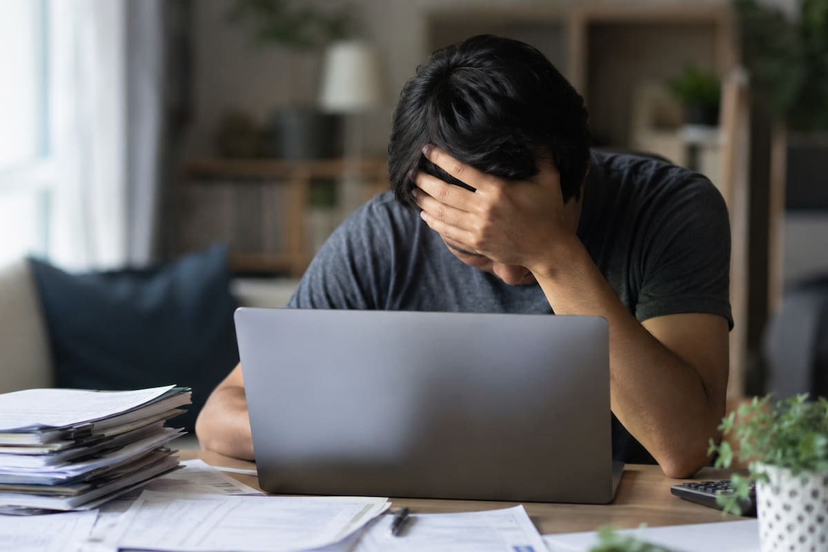 Trámites del SAT registran retrasos de hasta mes y medio por saturación de sistemas y alta demanda