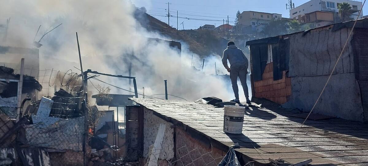 Las llamas se propagaron debido al viento.