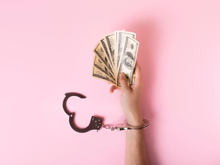 Violencia económica se intensifica durante la temporada decembrina, advierte Secretaría de las Mujeres