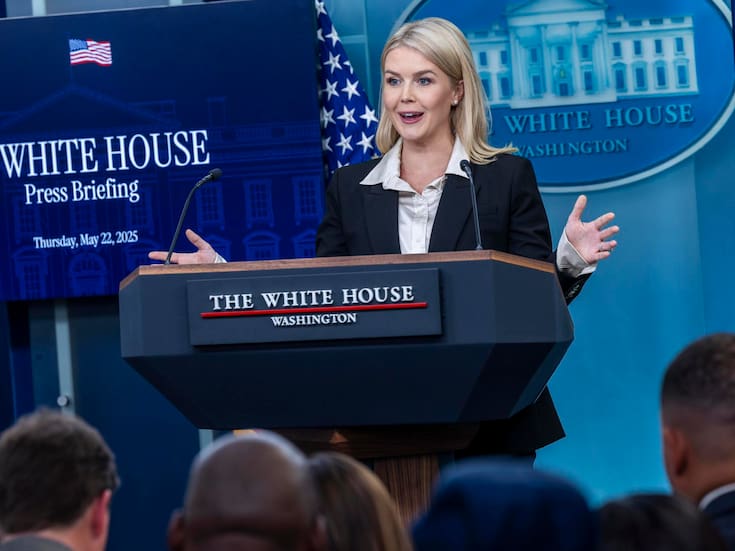 ICE arresta a mujer vinculada a familia de la portavoz de la Casa Blanca Karoline Leavitt; enfrenta proceso de deportación