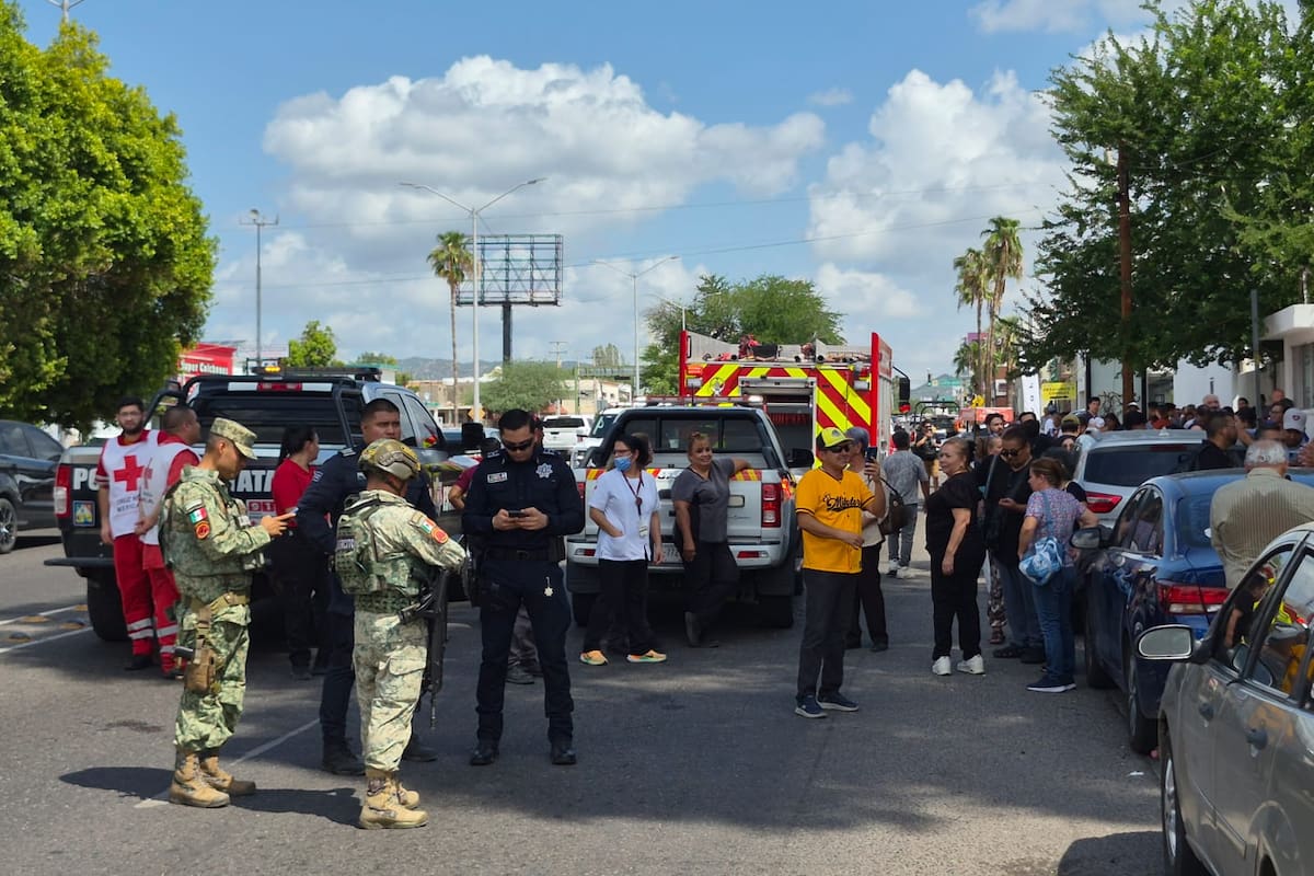 Bomberos de Hermosillo atienden reporte de presunta fuga de gas natural en el Hospital Fernando Ocaranza del Issste
