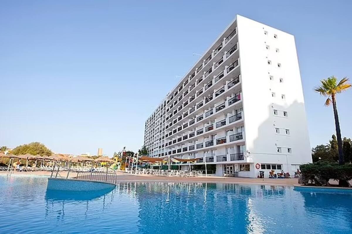 Niña irlandesa de 7 años muere tras ser sacada de la piscina de un hotel en Mallorca
