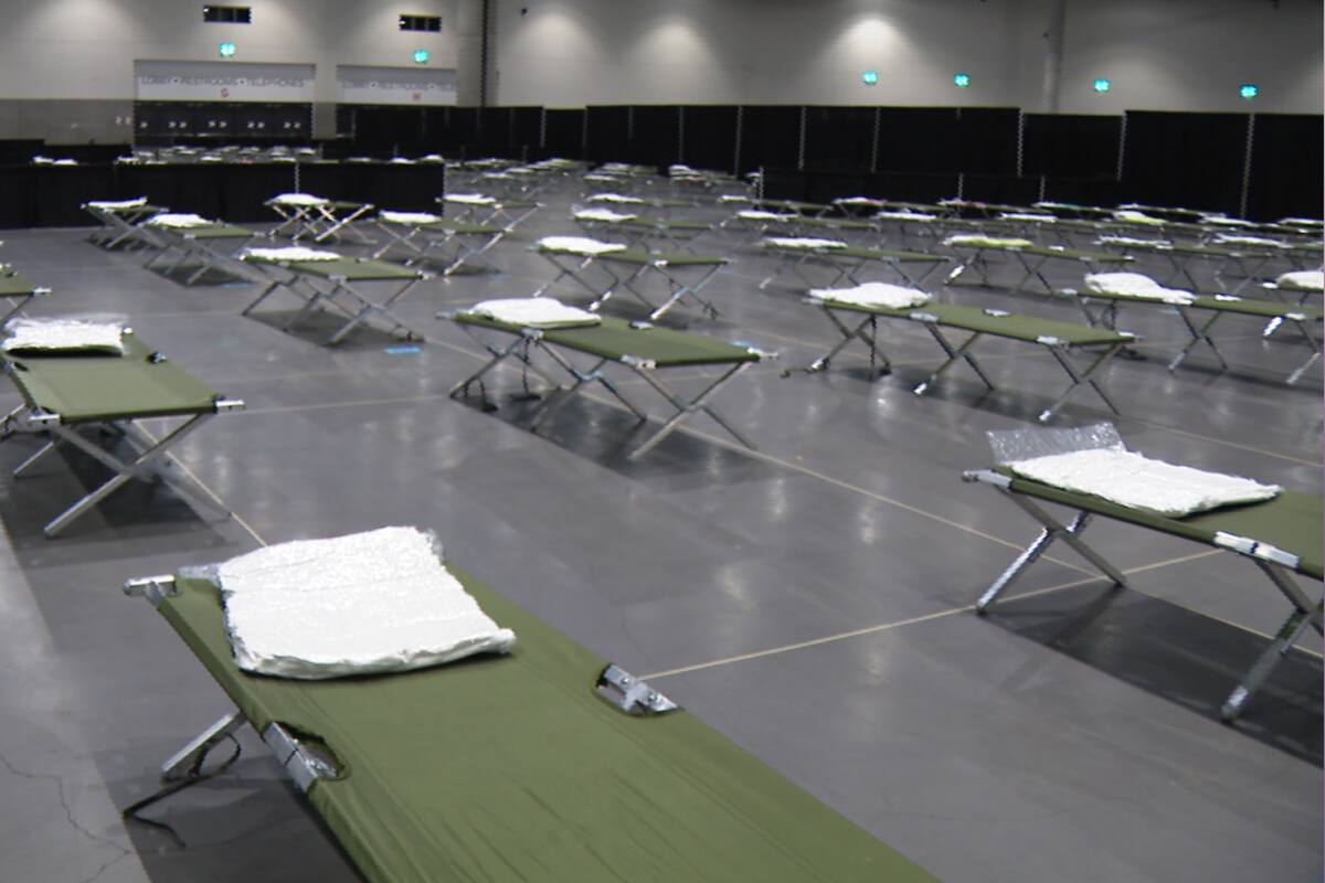Cierra refugio temporal de niños migrantes en Centro de Convenciones de SD