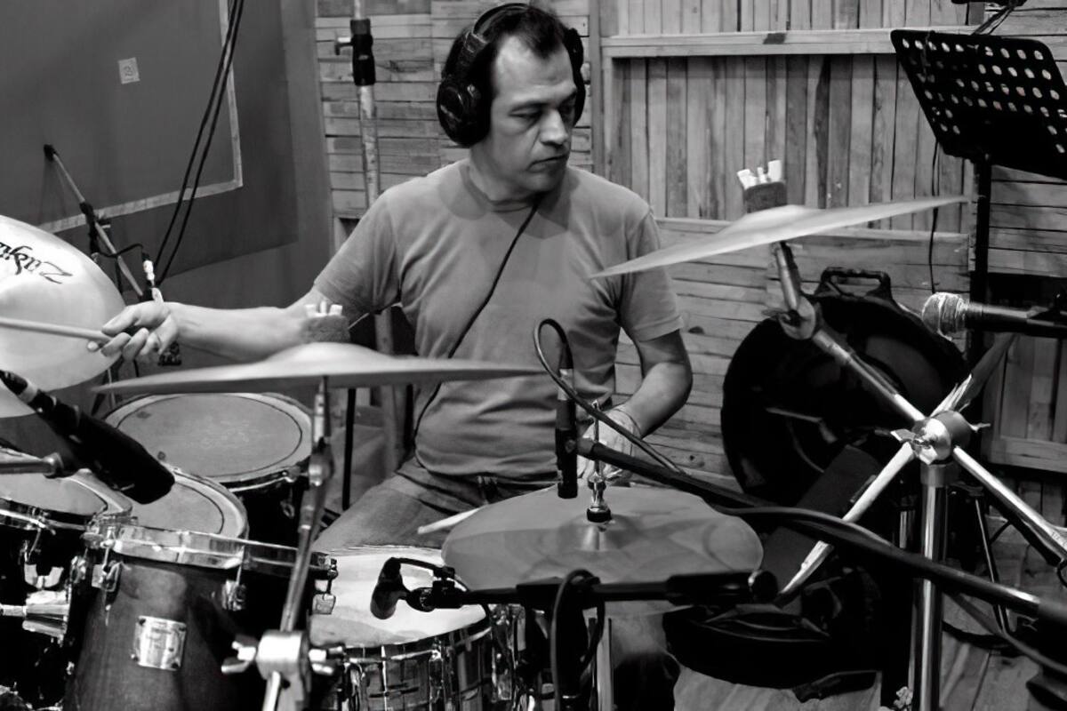 Muere Juan Carlos Novelo, primer baterista de la banda Caifanes