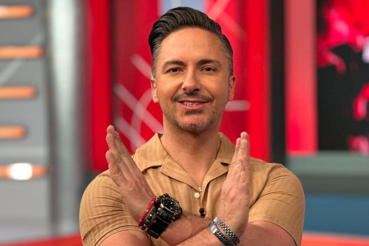 Corren a Alejandro Bisogno de “Al Extremo”; Fernando Lozada ocupa su lugar
