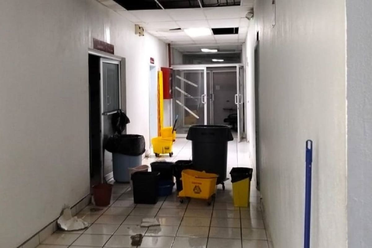 Lluvias causan daños en centro de salud de San Quintín