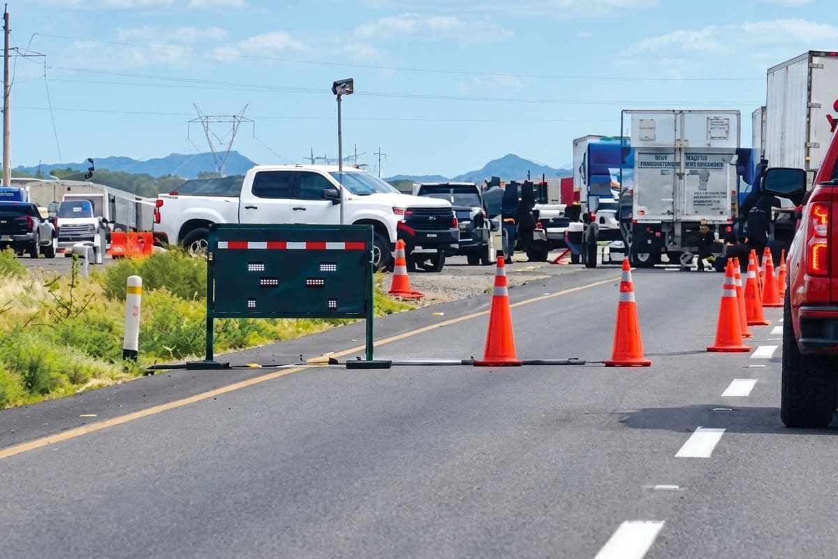 Rastrea la FGJE retenes ilegales en Sonora