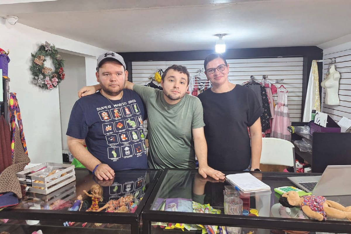 Abre en Obregón el bazar Chiokore, un espacio de trabajo e inclusión para jóvenes con discapacidad