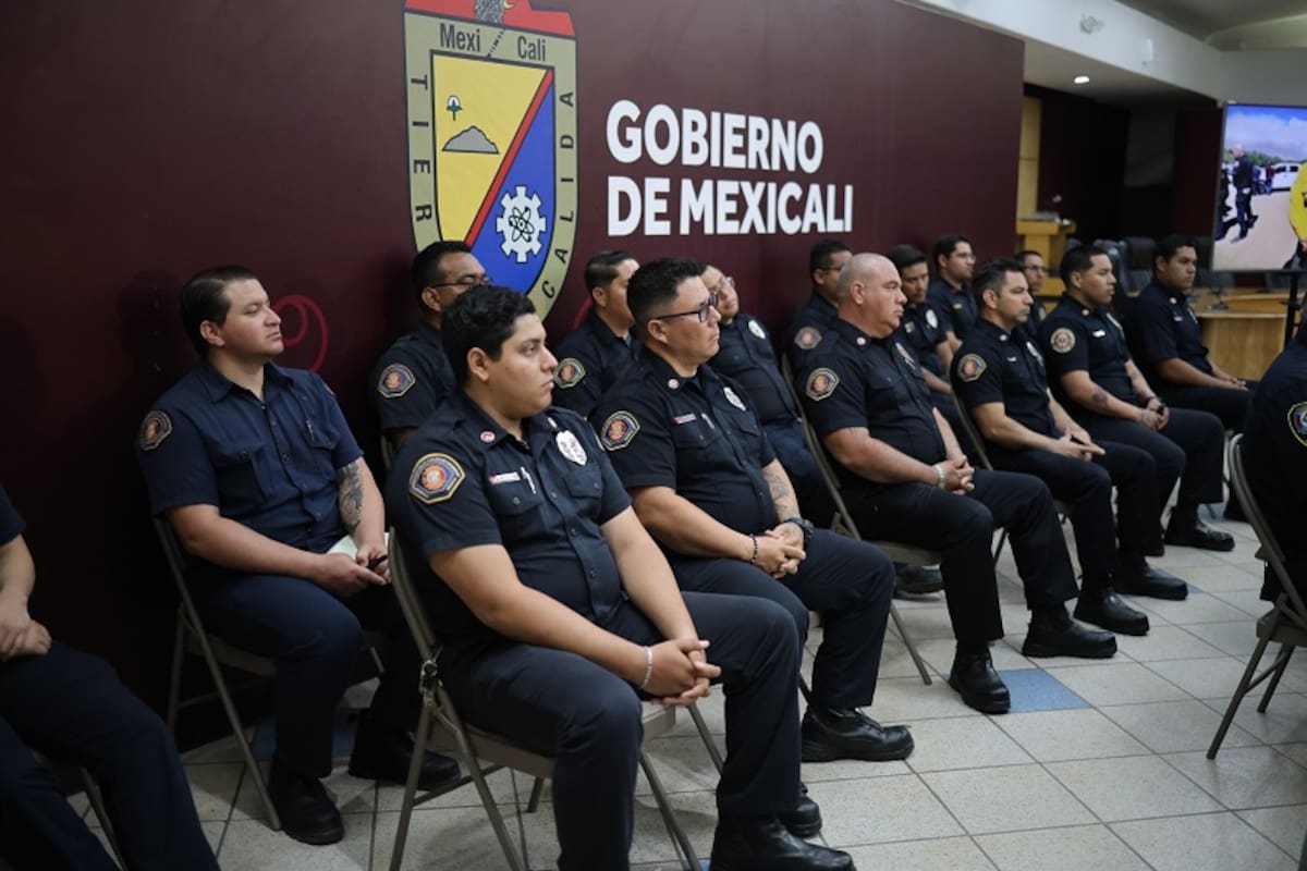 Destacam bomberos en Tecate
