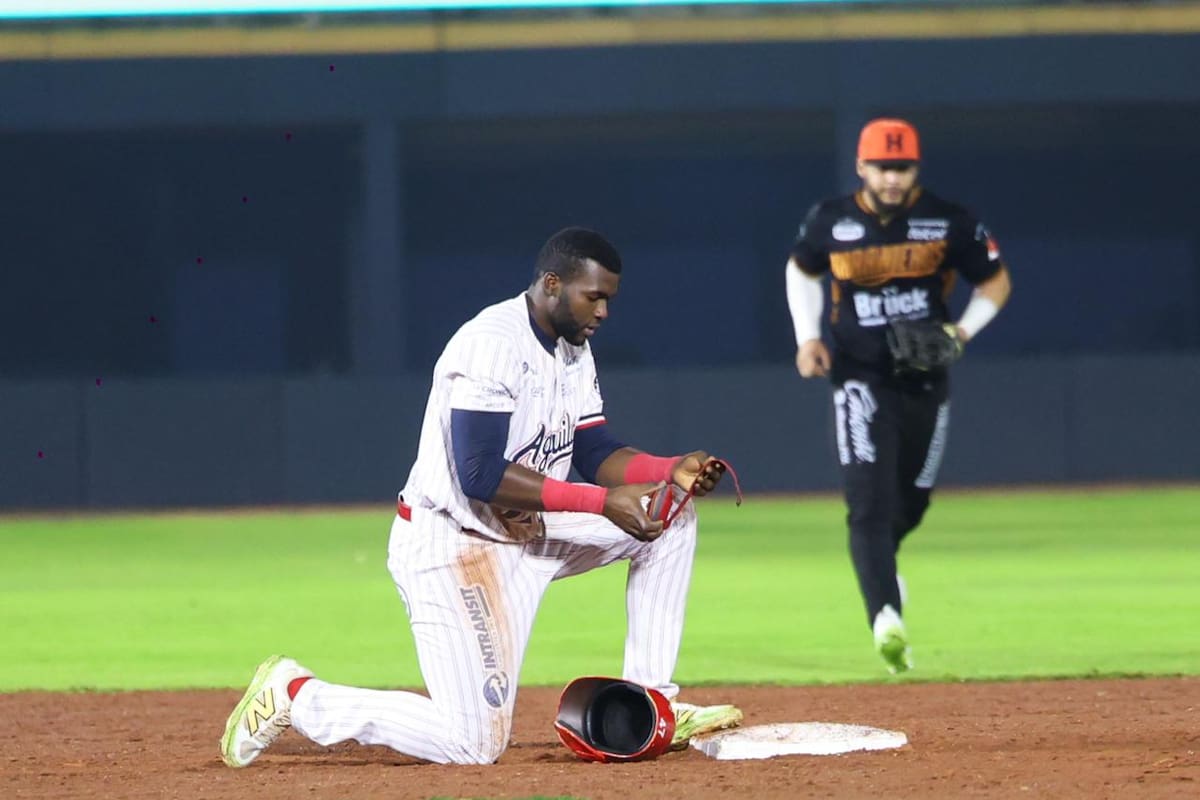 Naranjeros madrugan a Águilas y se llevan el primero de la serie