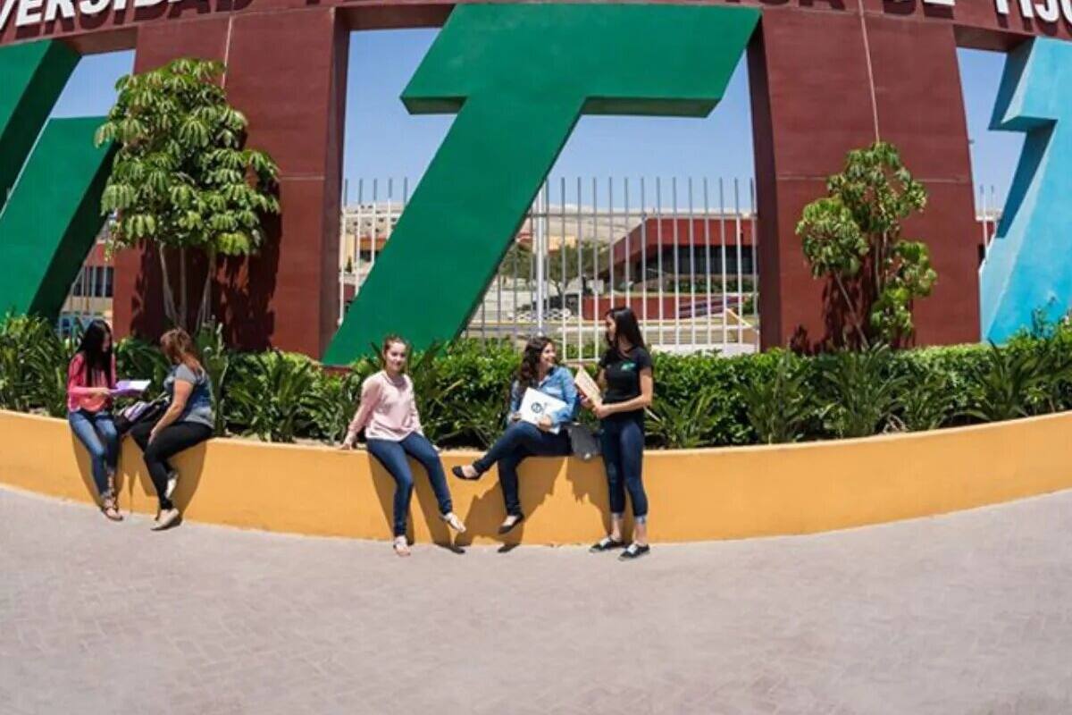 Genera UTT estrategia digital para continuar programa académico