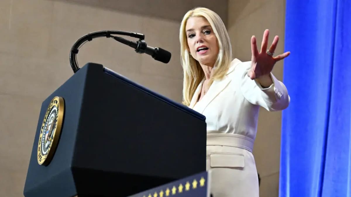 De encubrimiento acusan a Pam Bondi por el caso de Epstein, generando tensión con congresistas