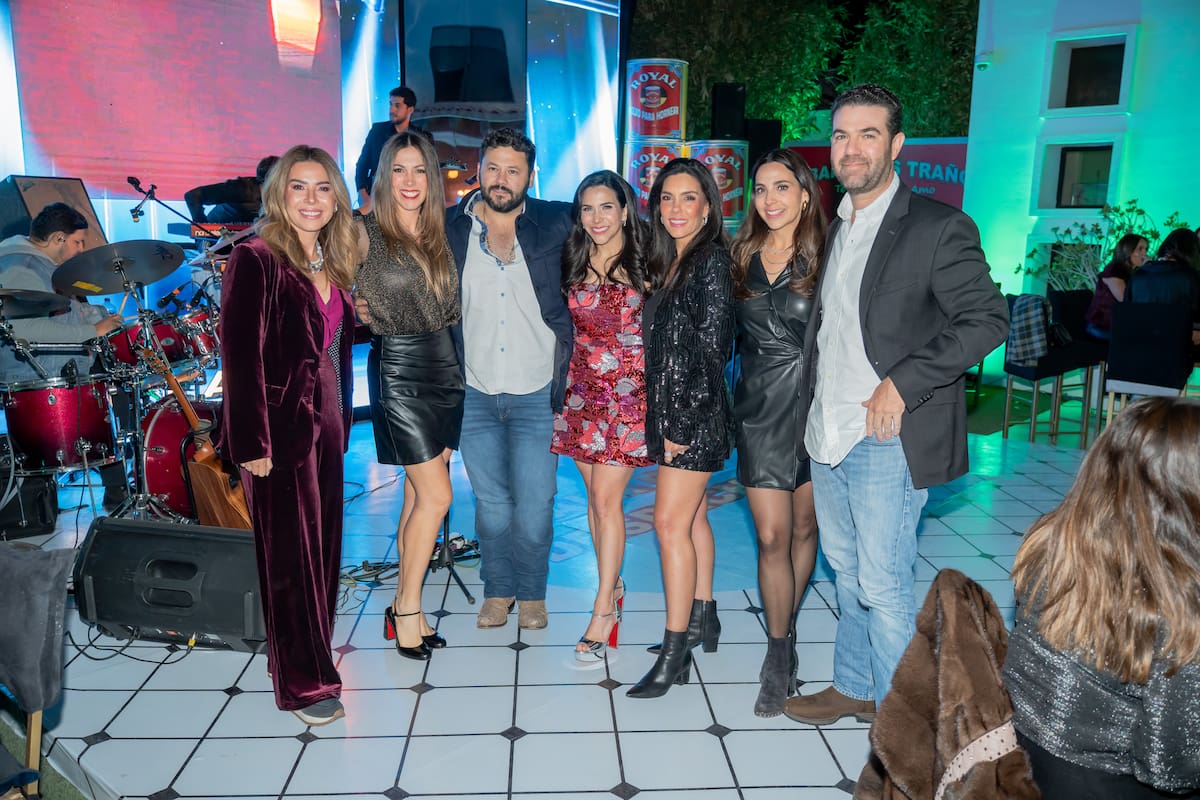 Cumpleaños de Luisa : una fiesta llena de diversión y estilo