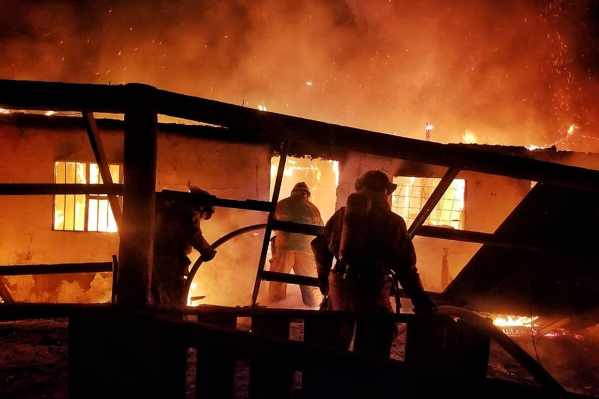 Arde albergue de migrantes en el Centro Histórico