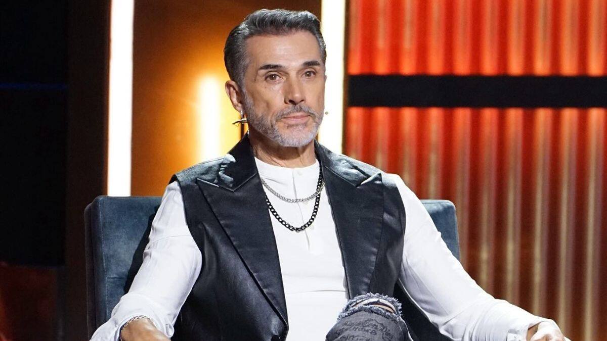 Sergio Mayer pide disculpas por ausentarse de la Cámara de Diputados para entrar a La Casa de los Famosos y confirma que ya se prepara para su regreso