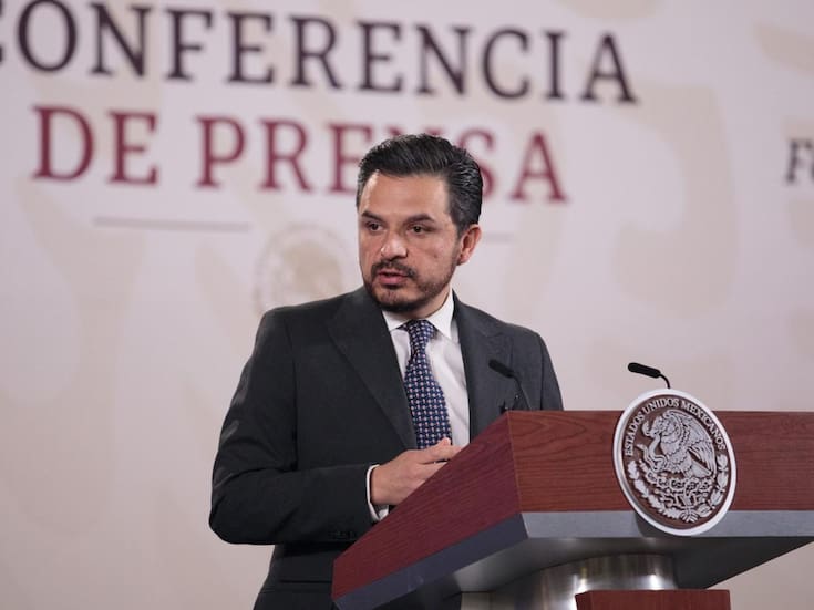 Zoé Robledo informa que el IMSS otorgó 71 mil becas para médicos especialistas de 2018 a 2026; esta semana ingresan más de 10 mil residentes a formación profesional