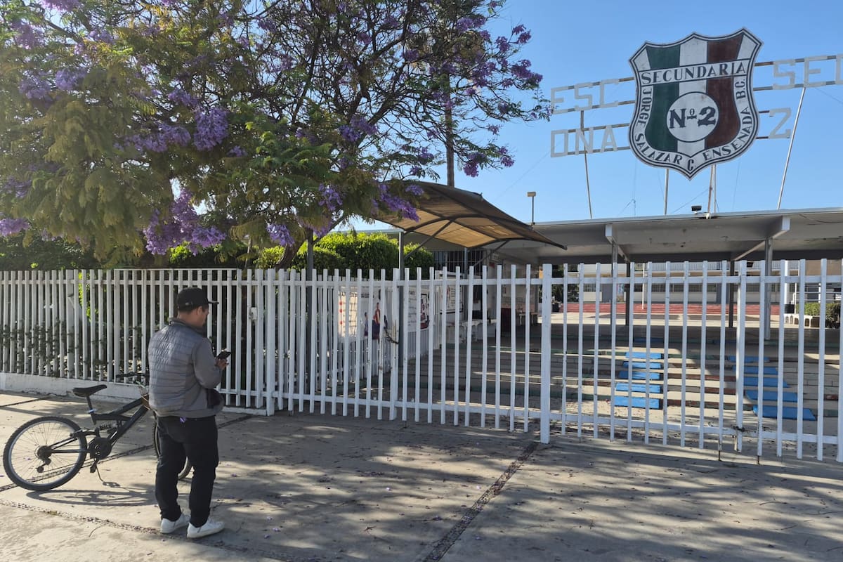 Alumnos de la Diurna No. 2 no están tomando clases en línea