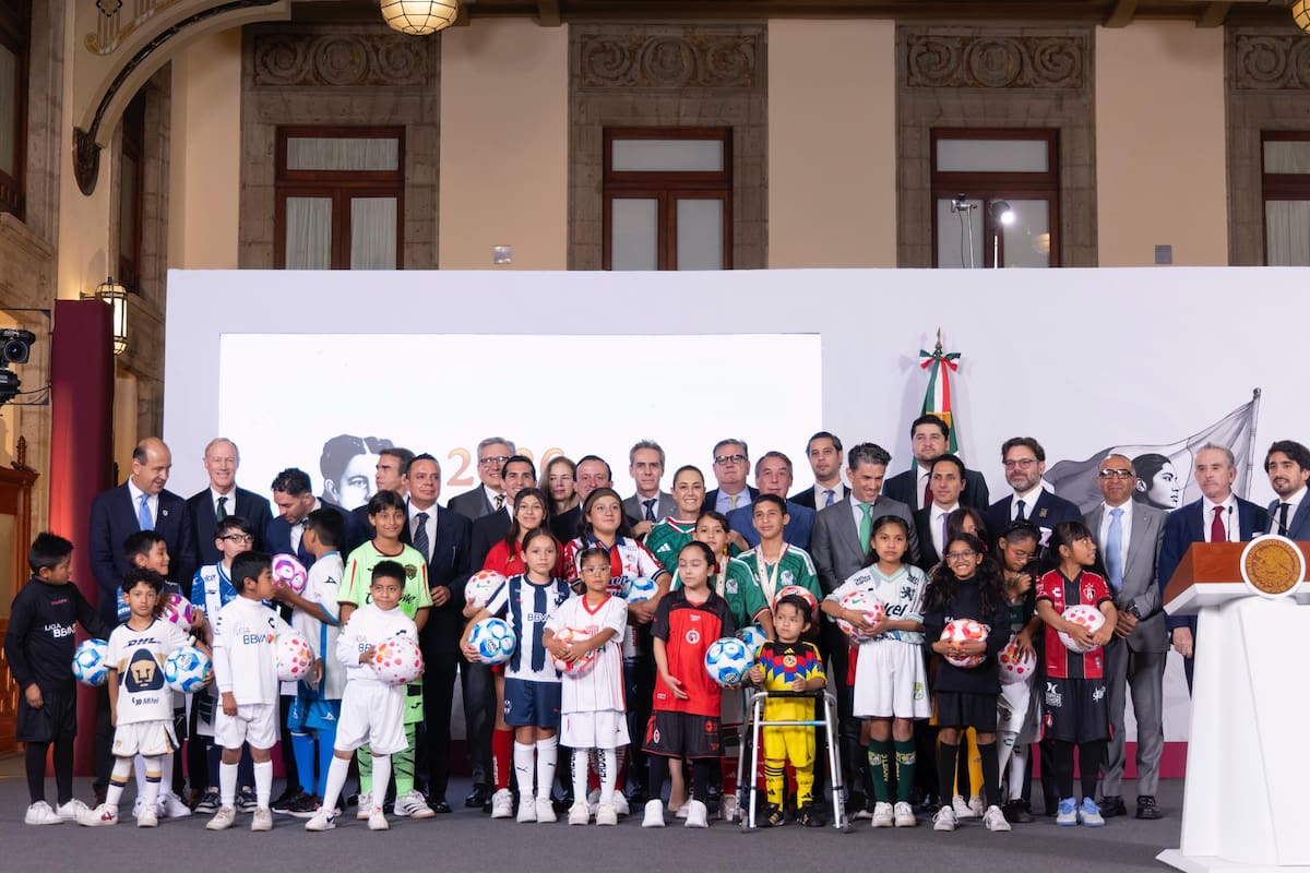 Sheinbaum busca crear una red nacional para detectar talento futbolístico desde la infancia; así funcionará el proyecto respaldado por todos los clubes de la Liga MX