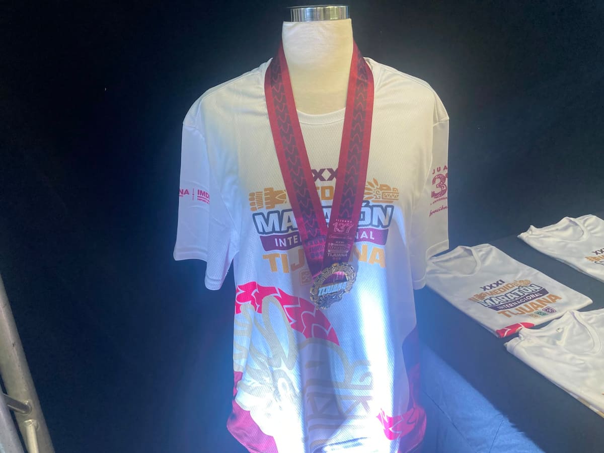 La edición 31 del Medio Maratón Internacional de Tijuana presentó su playera y medalla, inspiradas en la identidad de la ciudad y su aniversario 137. Foto: Antonio de la Torre.