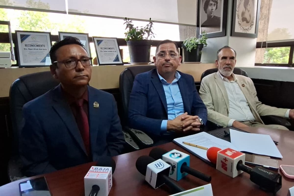 Preparan protocolo ante posibles crisis por limitar uso del celular en escuelas