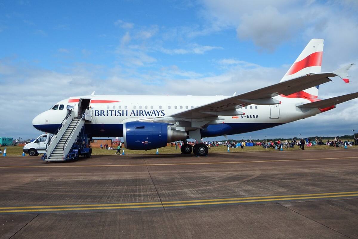 19 heridos al aterrizar avión de British Airways con fuego en motor en Valencia