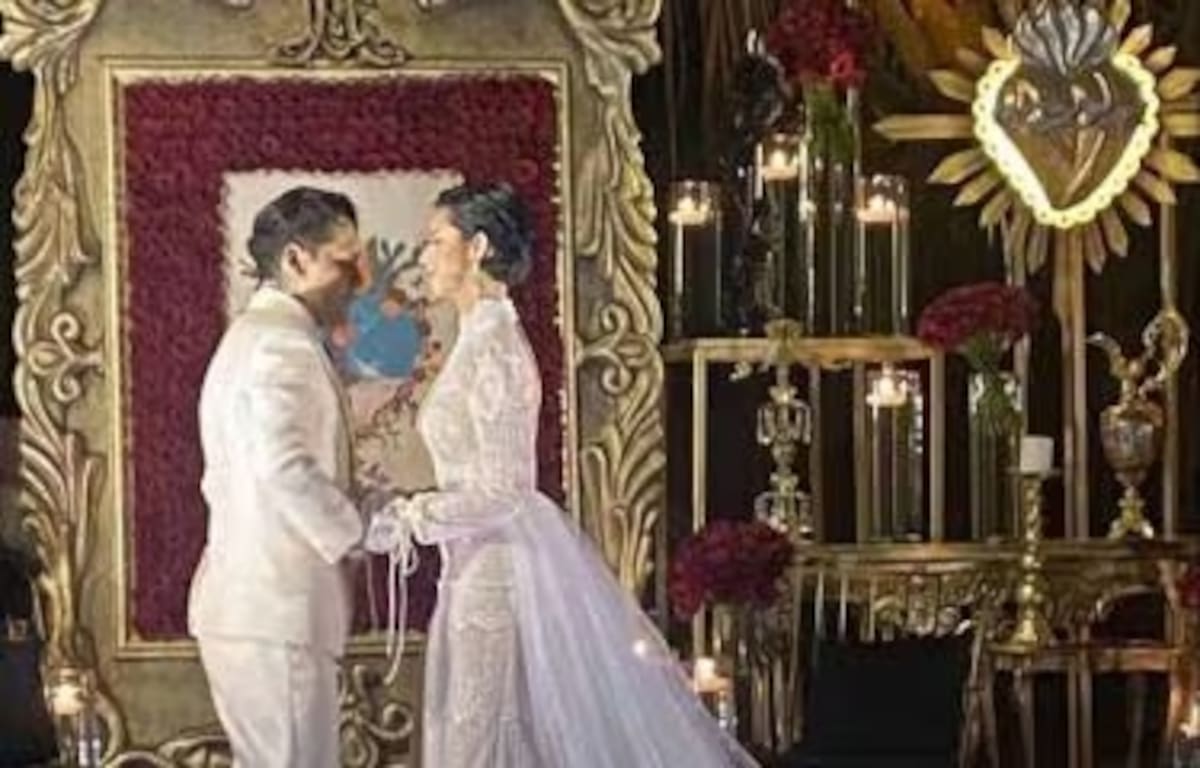 Christian Nodal y Ángela Aguilar se unieron en matrimonio, en una boda íntima y muy comentada
