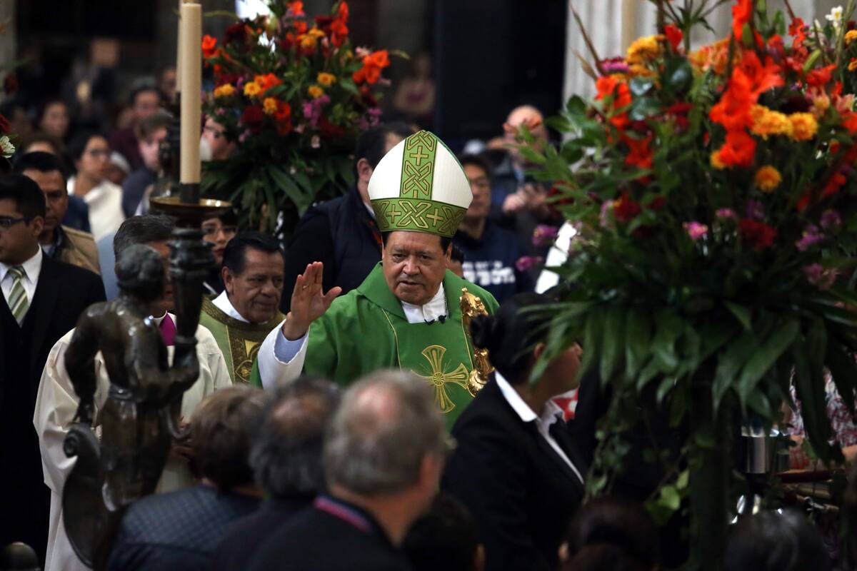 Arquidiócesis de México pide a los sacerdotes que se abstengan de influir en el voto