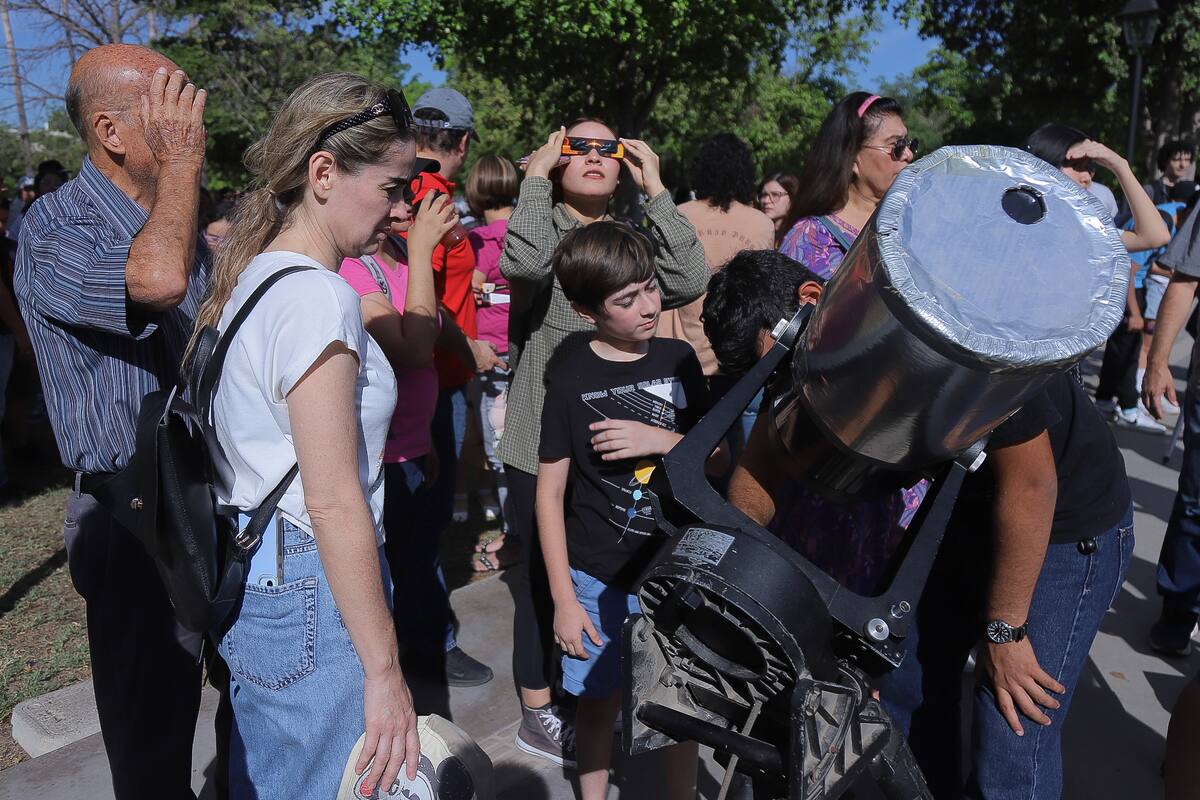 8 consejos para ver el eclipse solar con niños de forma segura