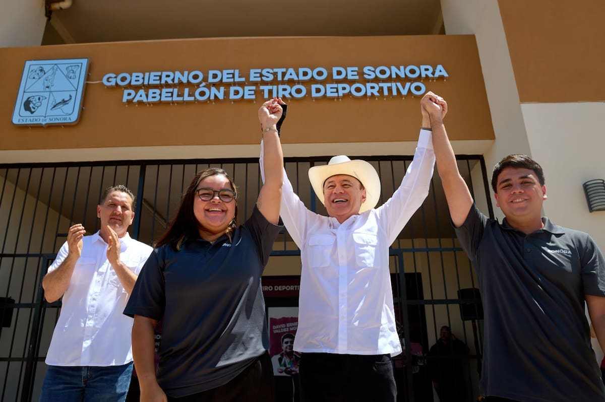 El gobernador Alfonso Durazo entregó la rehabilitación y el nuevo equipamiento de las áreas de tiro deportivo, gimnasia y paralanzamiento del CUM.