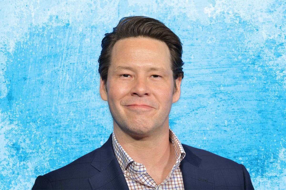 Ike Barinholtz.