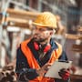 Empleo en expansión, empresas en ajuste
