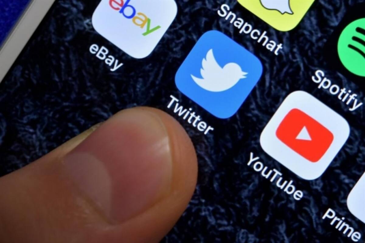 Alerta de ataques cibernéticos en redes sociales