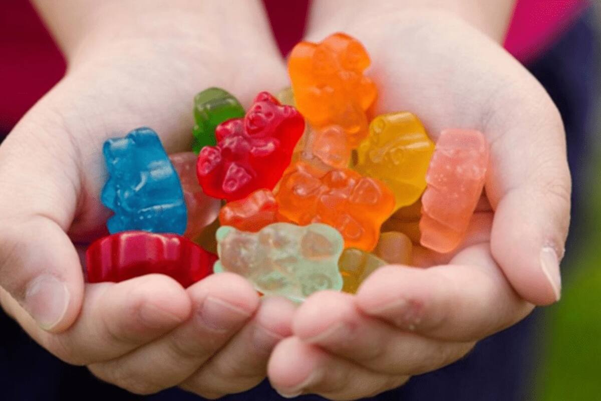 EU: Niños de primaria son hospitalizados tras comer gomitas de marihuana