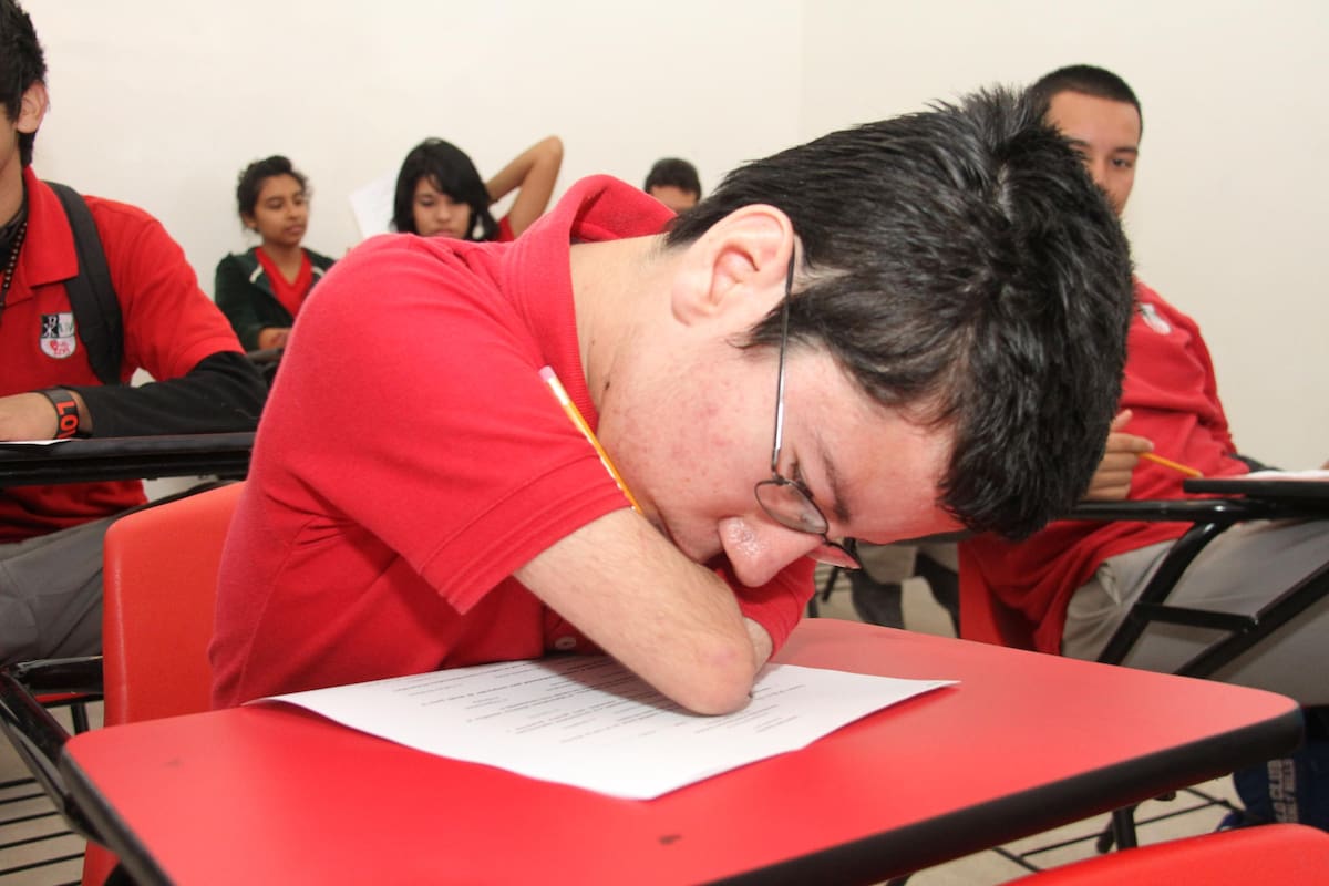 Siempre ha sido un joven que pone gran empeño en lo que hace.