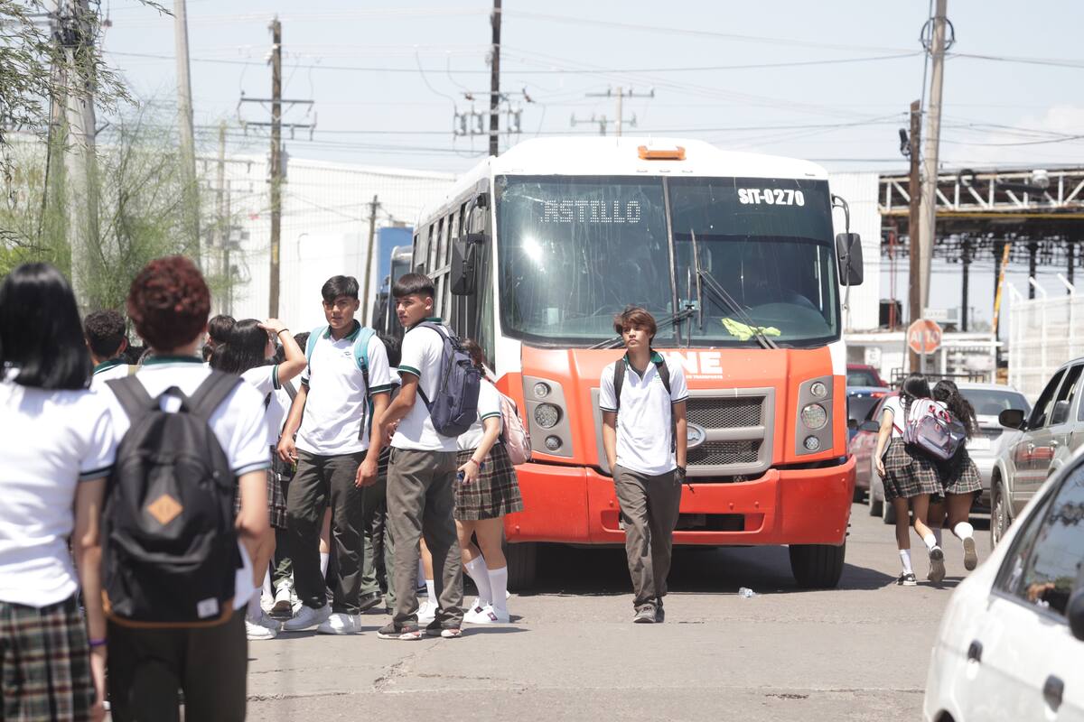 Aconsejan salir con tiempo de casa, regreso a clases y al tráfico en Hermosillo