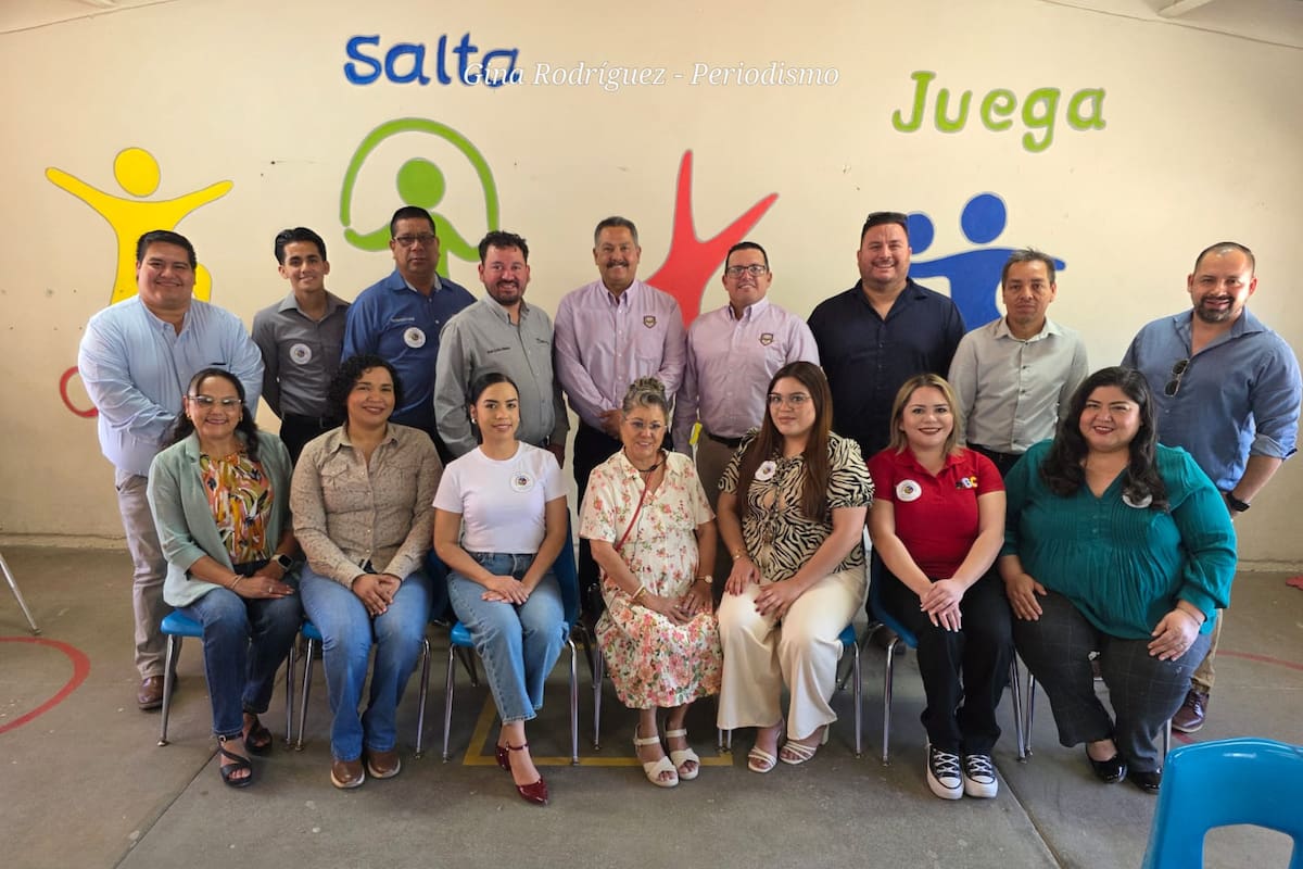 Maestros de SLRC comparten prácticas que ya llaman la atención fuera de la región