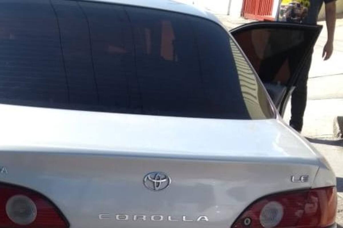 Le roban auto en SLRC y lo ponen a la venta en Mexicali
