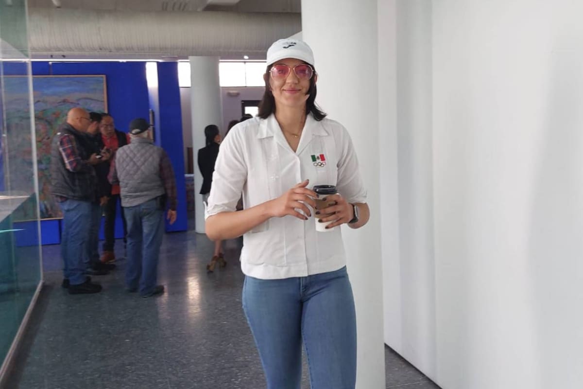 Se prepara voleibolista nogalense para torneos internacionales con el seleccionado de México