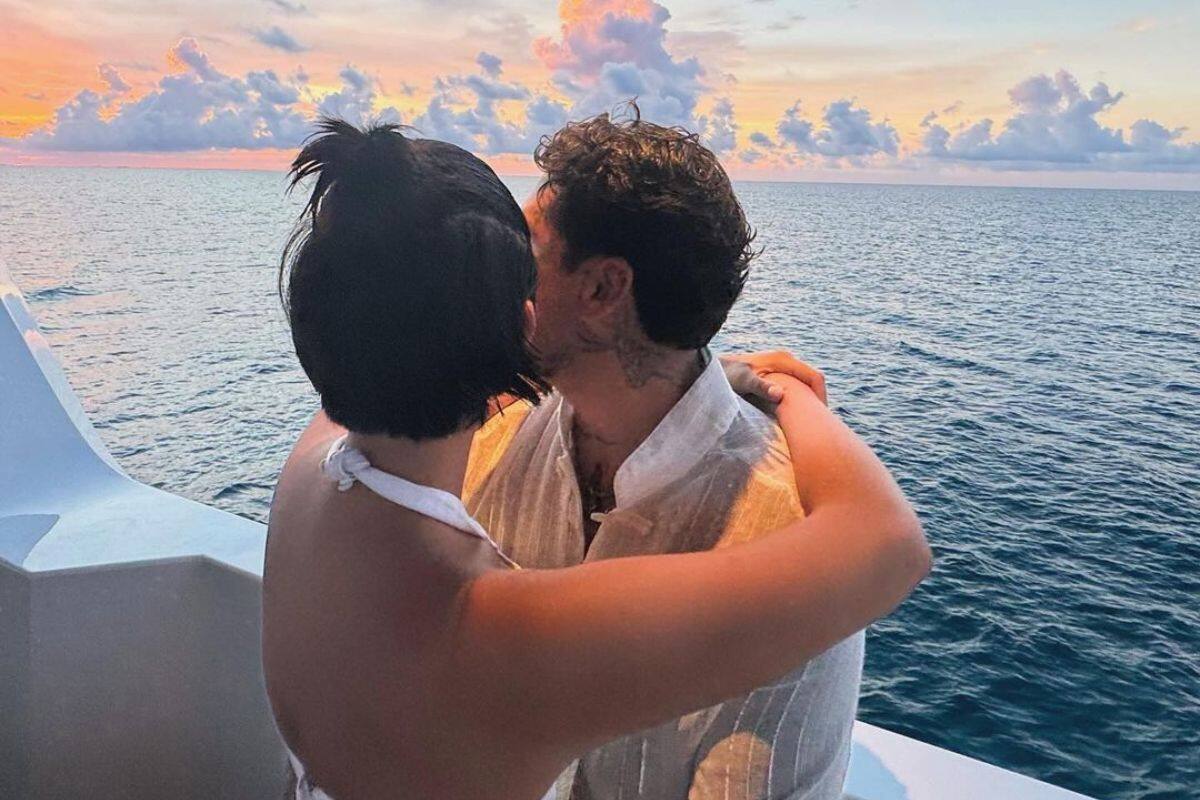 Christian Nodal y Ángela Aguilar desmienten embarazo en medio de sus vacaciones