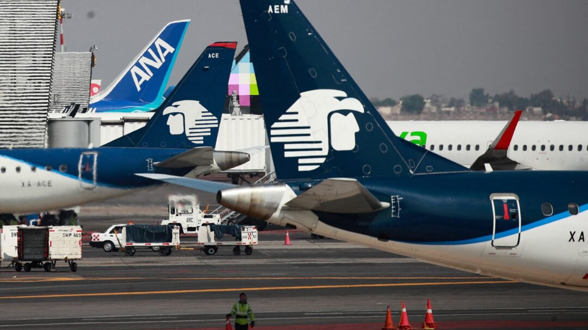 El aeropuerto busca detectar y neutralizar drones para evitar riesgos en vuelos, pasajeros y operaciones /Reuters