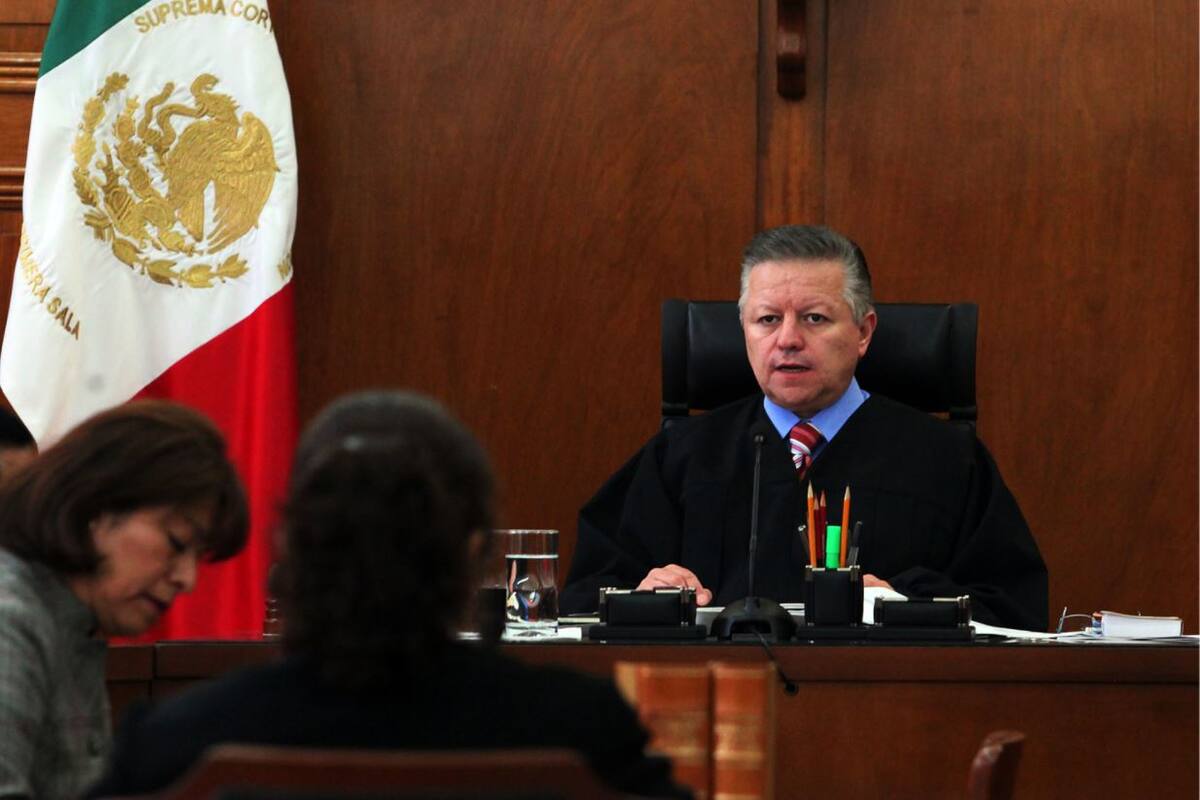 Trabajo del hogar y cuidado de hijos debe ser pagado: Arturo Zaldívar