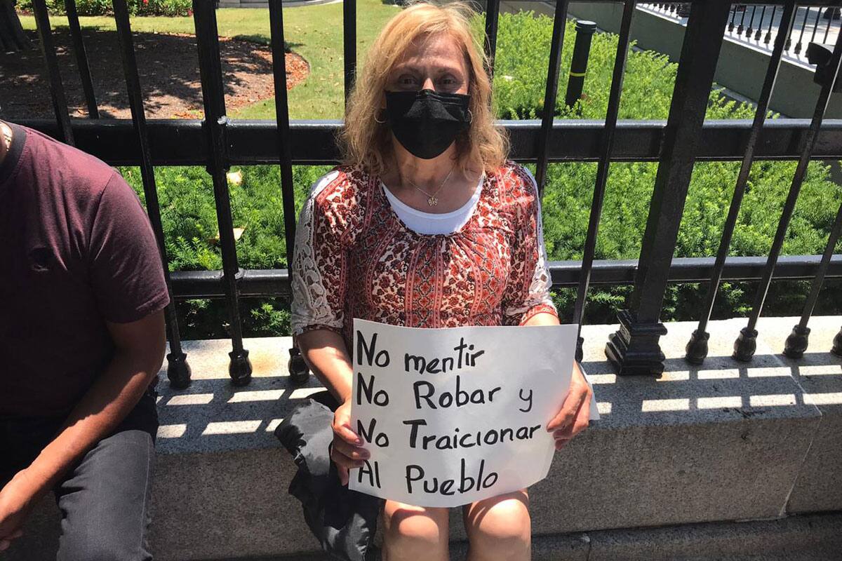 Es más fuerte su deseo de ver a AMLO que ser deportada