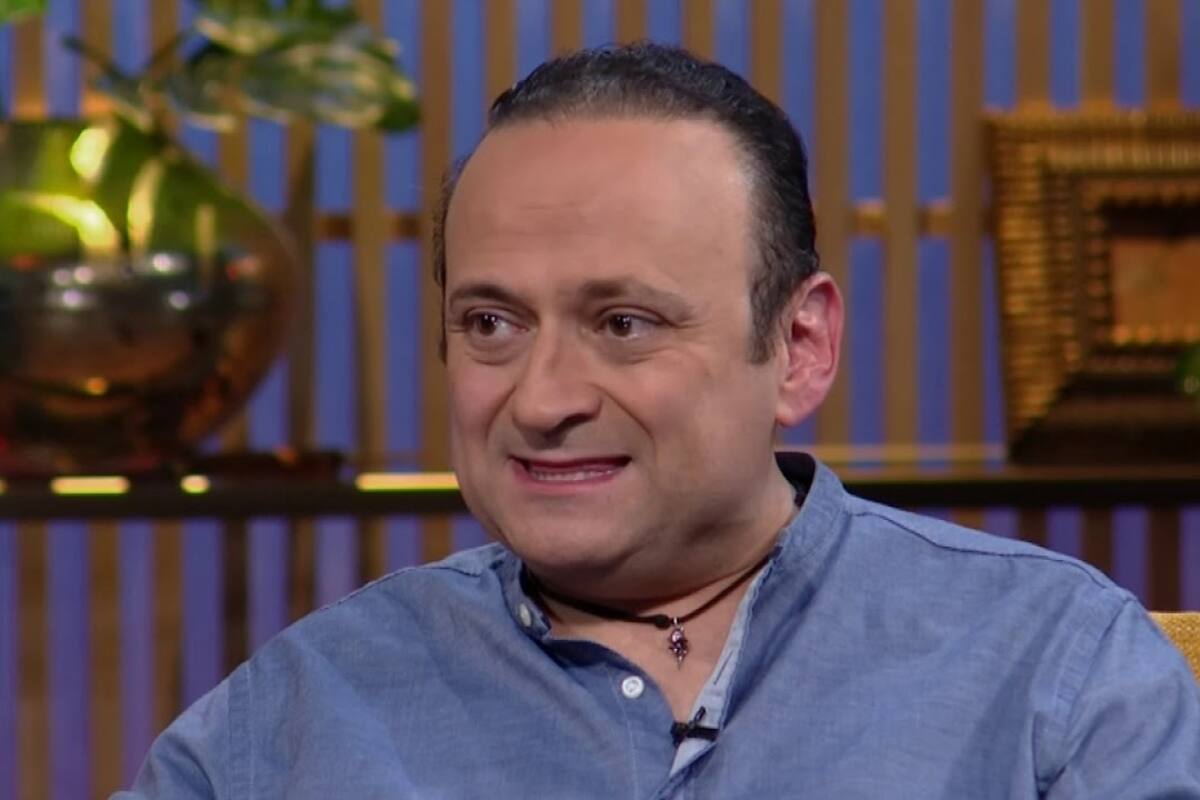 Lalo España afirma que ocultó a su pareja por miedo a la homofobia