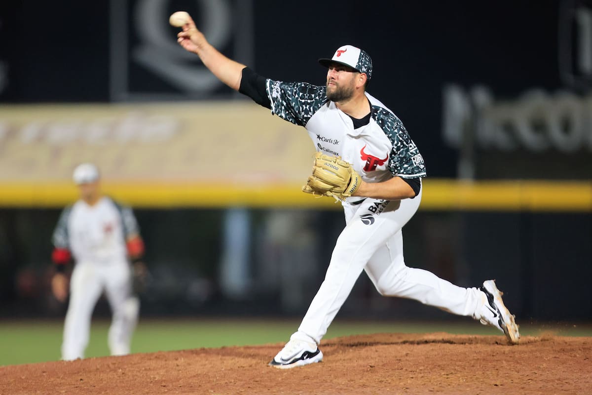 Toros gana con joya de Jorge Pérez